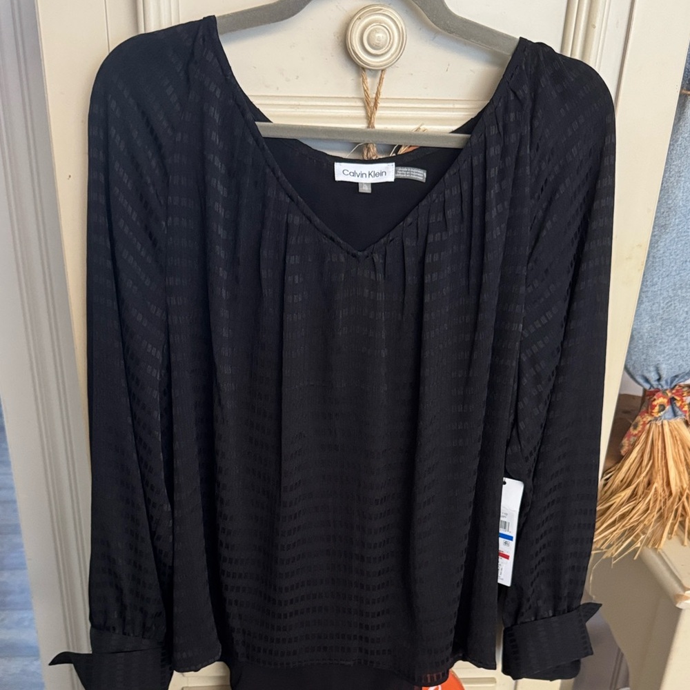Calvin Klein Black Long-Sleeve V-Neck Blouse